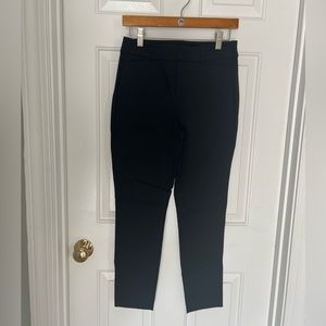 Women’s Old Navy high rise pixie pants